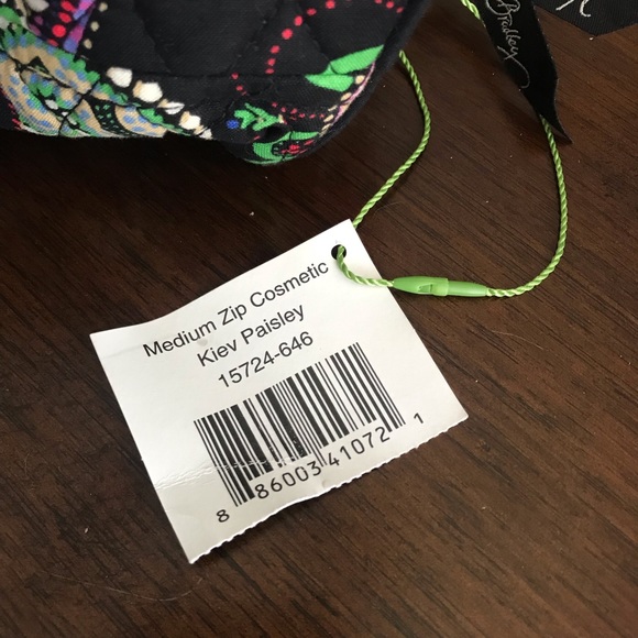 Vera Bradley medium cosmetic bag - Picture 2 of 5